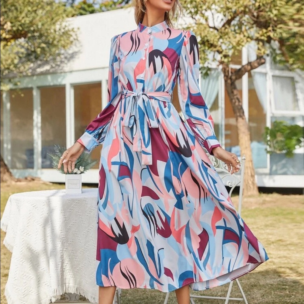Allover print belted Shirt Dress